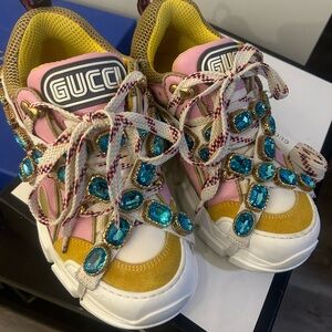 Gucci Flashtrek size 6.5